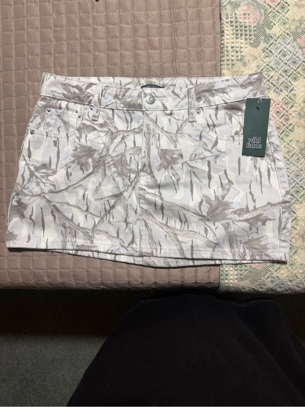 wild fable White & Taupe Botanical Print Mini Skirt